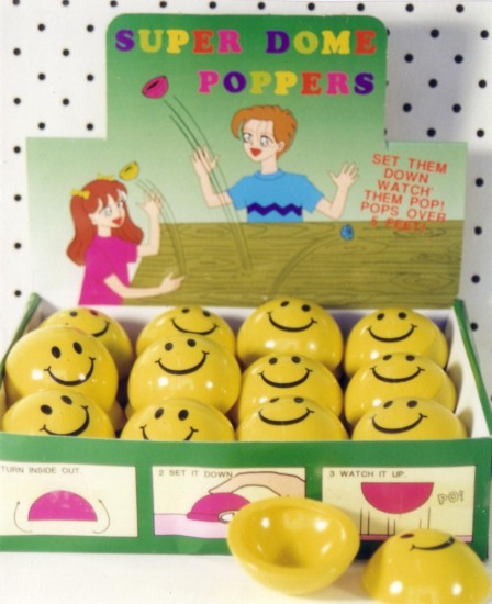 Dome Popper 45mm Smile - Click Image to Close